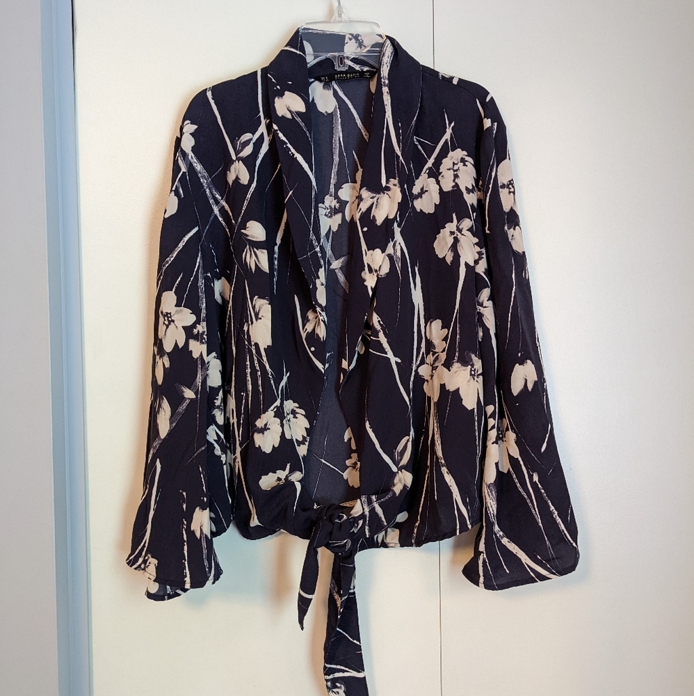 Zara Basic Collection Floral Blazer with Tie Waist - US S